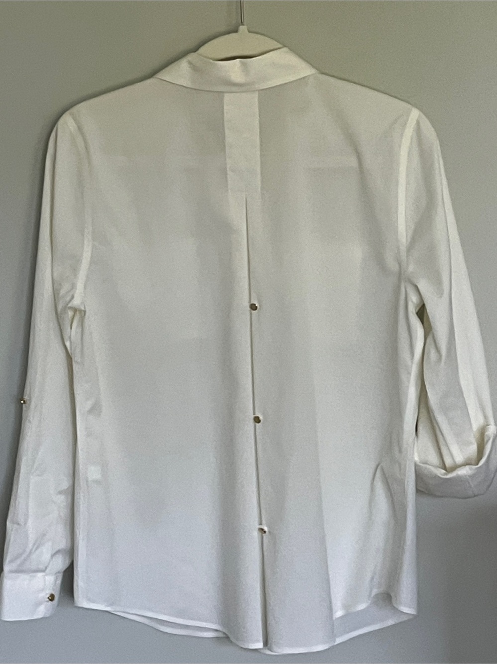 Chico's No Iron Button-Back Detail Ivory Blouse - Size S - Like new - Picture 5 of 11